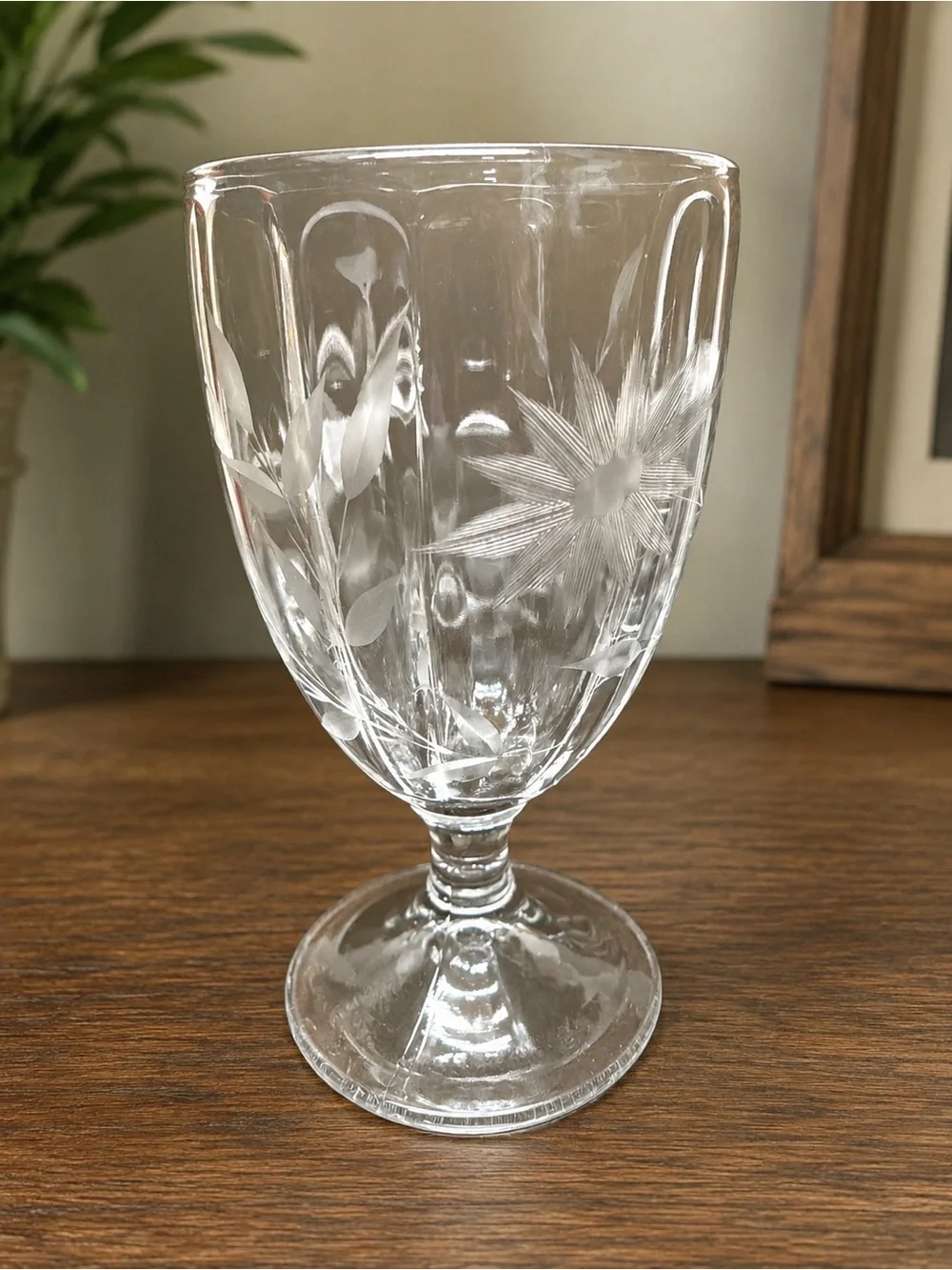 Vintage Thick Glass Footed Goblet Etched Floral Starburst Design 6 1/8”